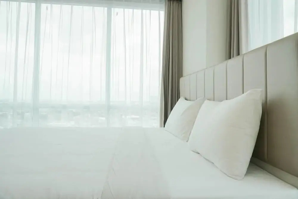 Джакарта: New Furnished and Homey 3BR Green Sedayu Apartment
