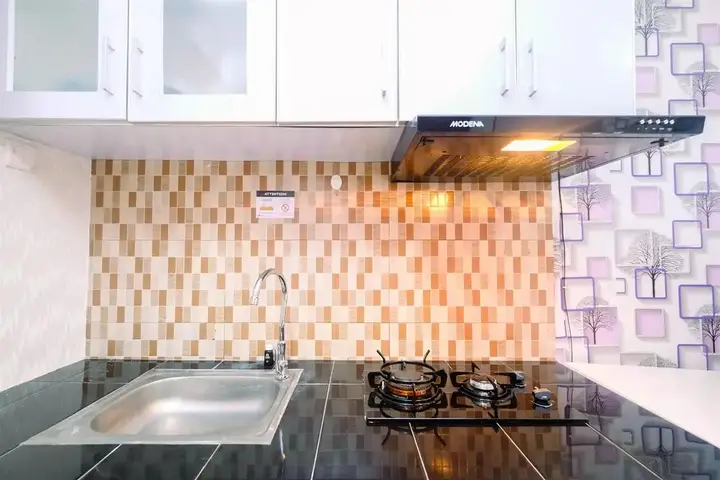 Депок: Warm and Cozy @ Studio Margonda Residence 5 Apartment