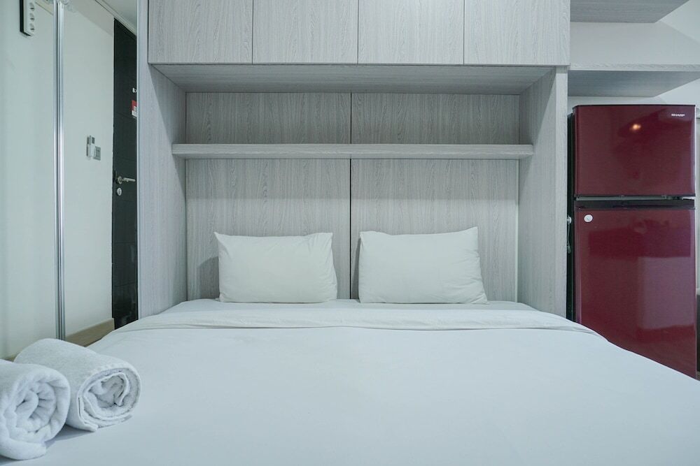 Джакарта: Homey Studio at Sentraland Cengkareng Apartment near Airport