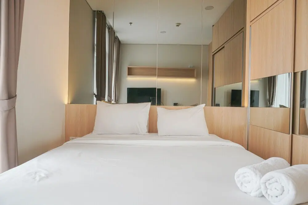Джакарта: Fully Furnished with New Design Studio Ciputra International Apartment