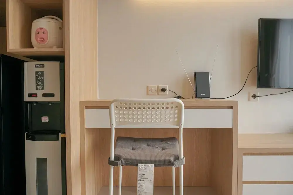 Джакарта: Fully Furnished with New Design Studio Ciputra International Apartment