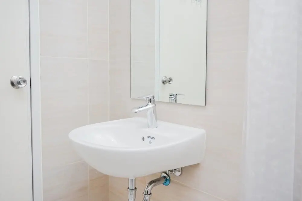 Южный Тангеранг: New Furnished and Homey 1BR at Silk Town Apartment