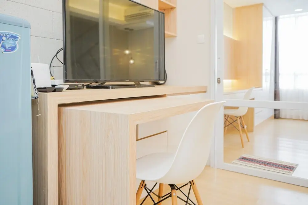 Тангеранг: Comfy and Cozy Stay 1BR at Skandinavia Apartment