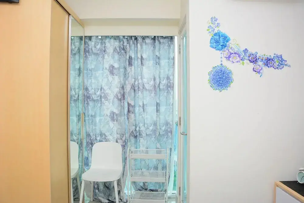 Бекаси: Cozy Stay 1BR at Grand Kamala Lagoon Apartment