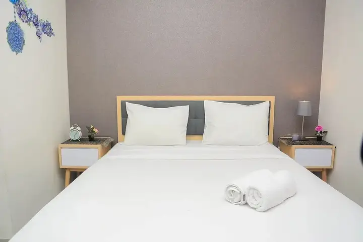 Бекаси: Cozy Stay 1BR at Grand Kamala Lagoon Apartment