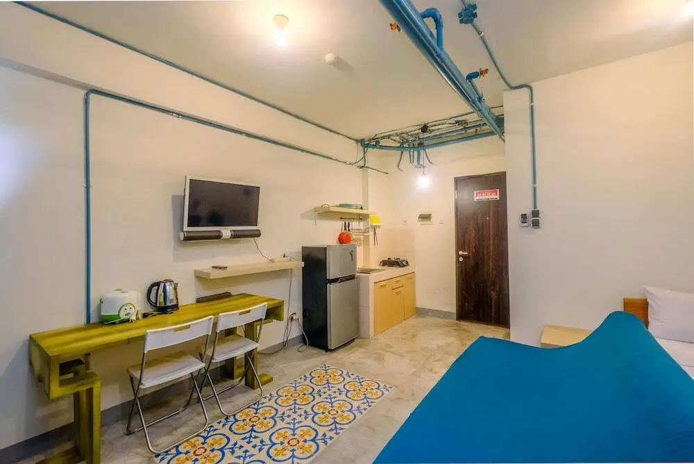 Simply Minimalist Studio Serpong Green View Apartment — фото 1