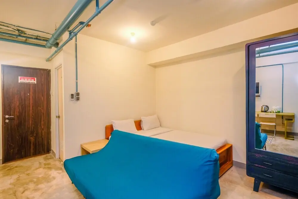 Южный Тангеранг: Simply Minimalist Studio Serpong Green View Apartment