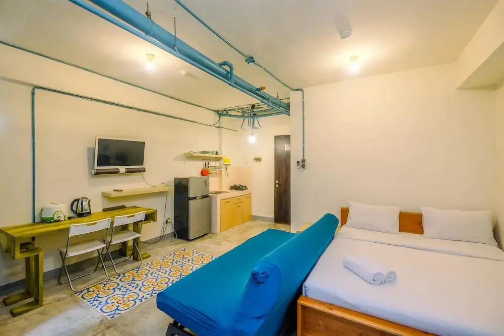 Южный Тангеранг: Simply Minimalist Studio Serpong Green View Apartment