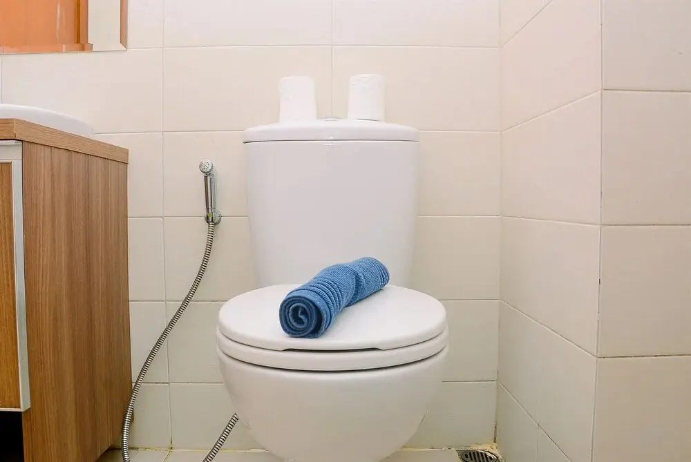 Джакарта: Comfort 1BR Apartment Woodland Park Residence