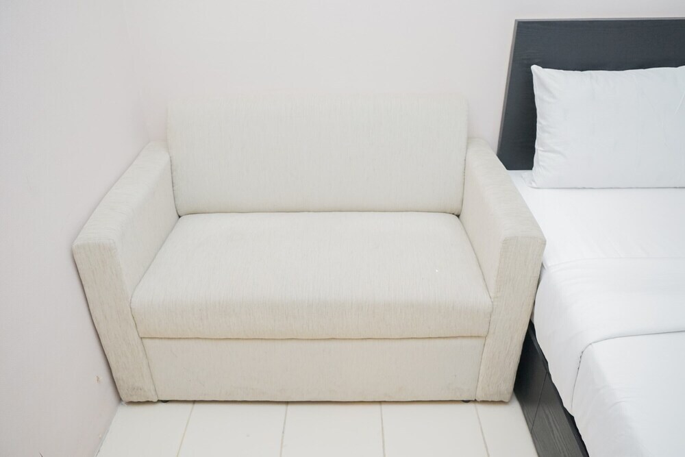Южный Тангеранг: Cozy Studio Room Apartment at Serpong Greenview