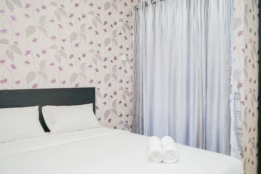 Южный Тангеранг: Modern Comfy 2BR Serpong Greenview Apartment