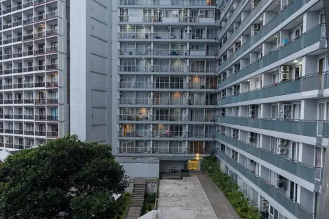 Comfy Studio At Dago Suites Apartment — фото 1