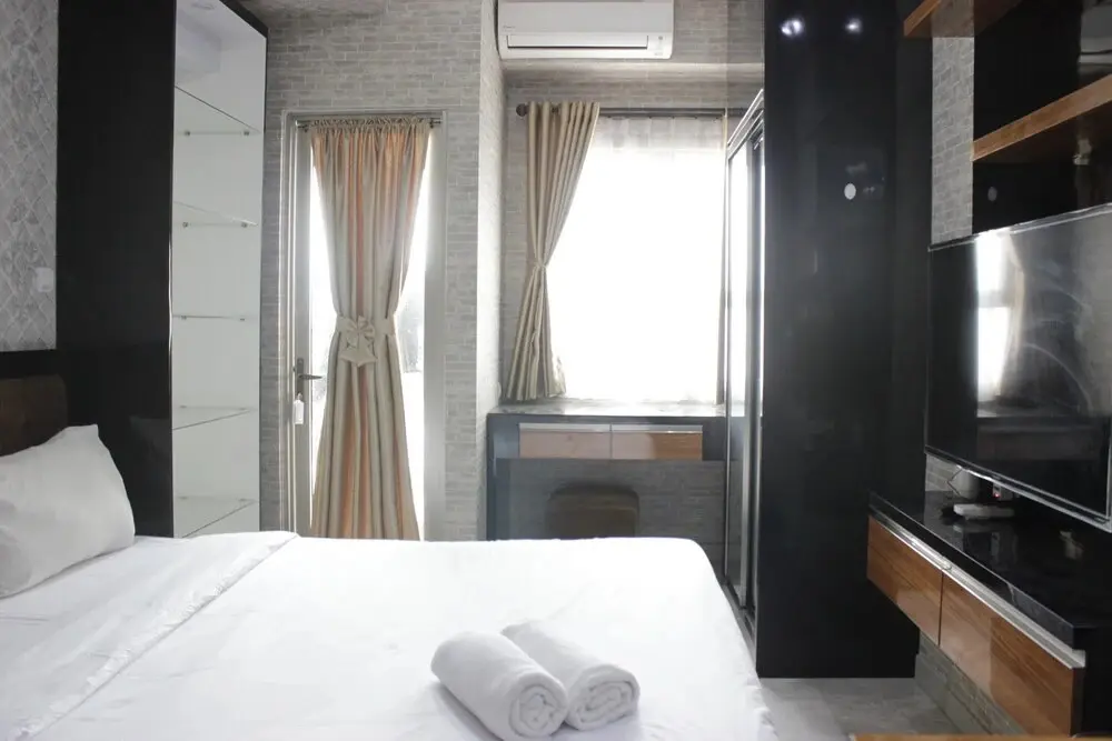 Бандунг: Pleasant Studio Room at Mekarwangi Square Apartment Cibaduyut