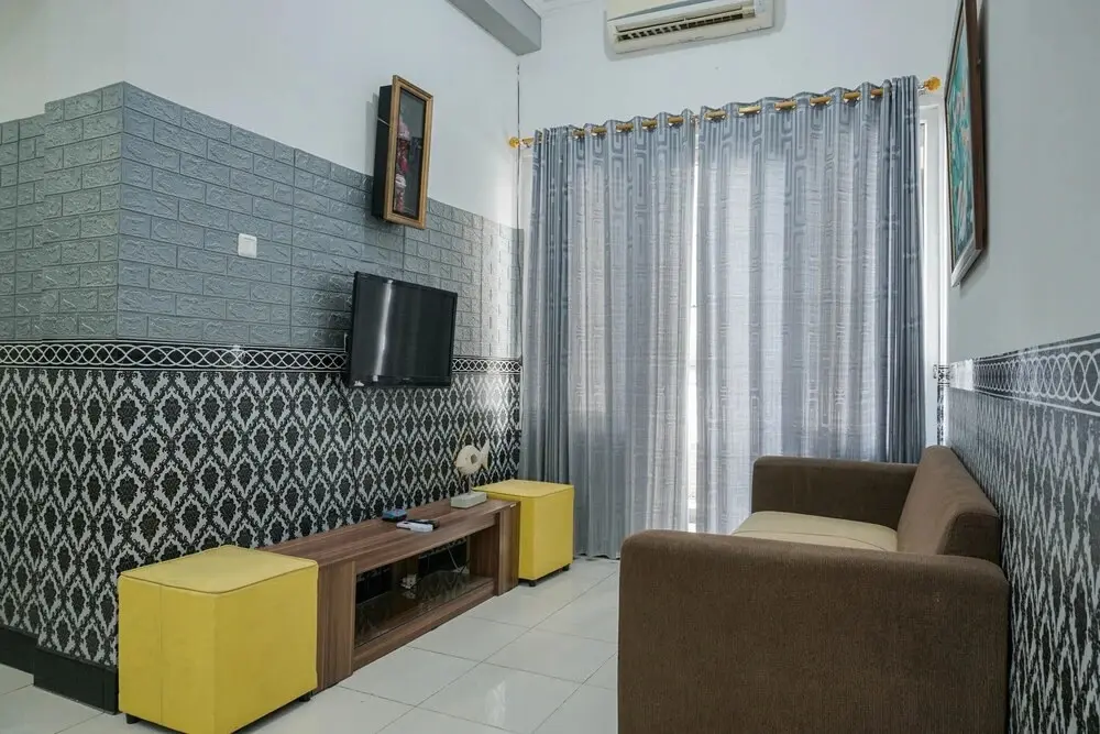 Джакарта: Fully Furnished with Comfortable 2BR Grand Palace Kemayoran Apartment