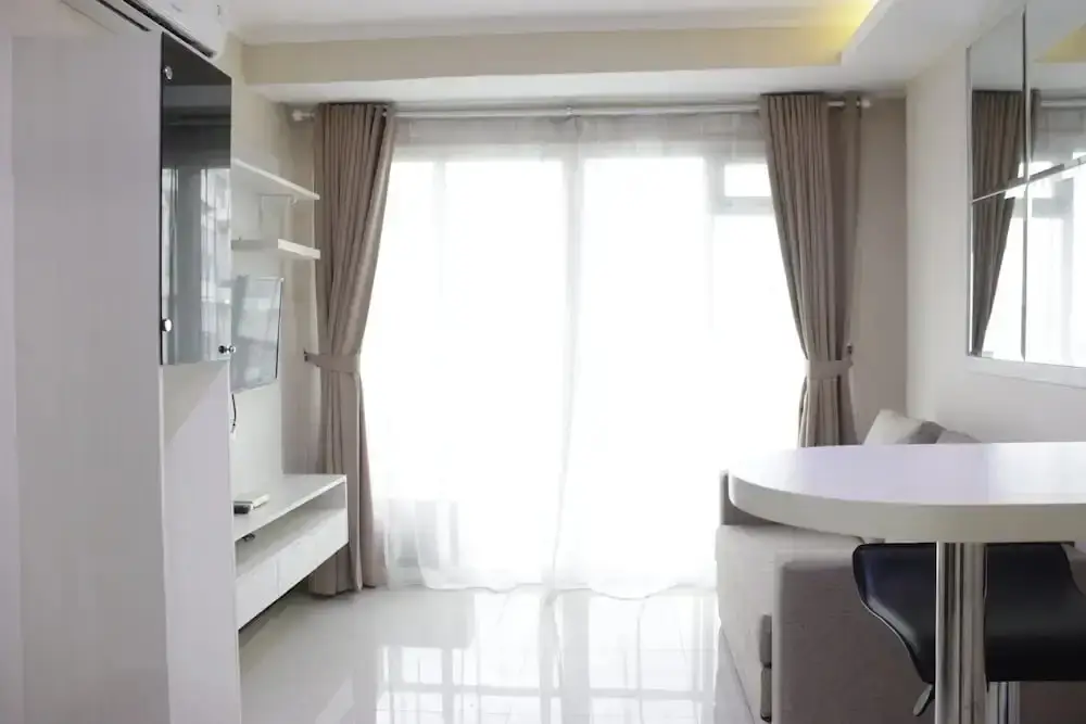 Бандунг: Picturesque 2BR Apartment at Gateway Pasteur near Exit Toll