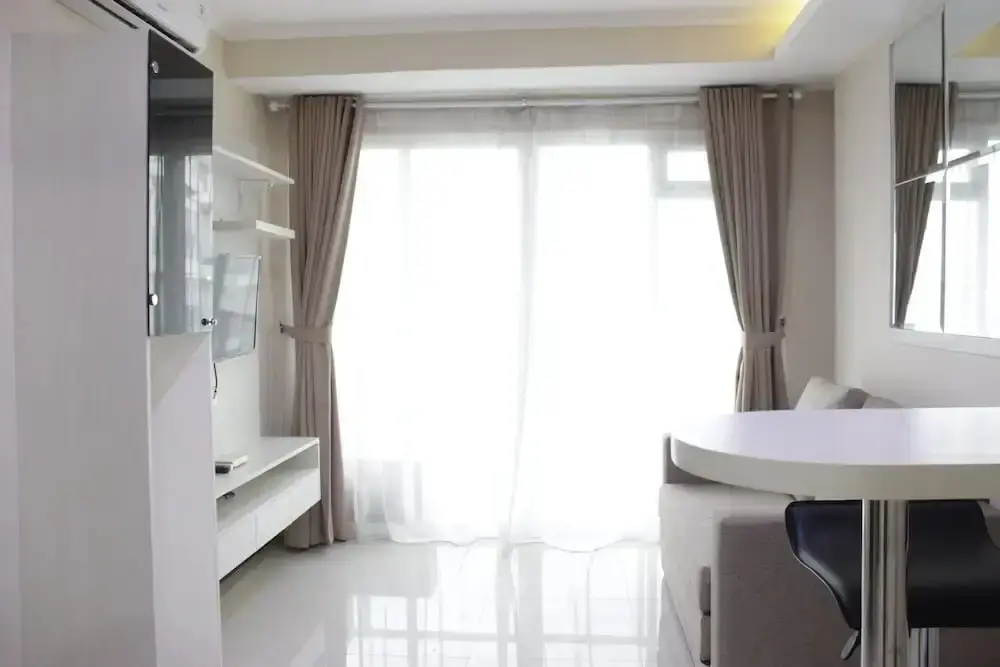 Бандунг: Picturesque 2BR Apartment at Gateway Pasteur near Exit Toll