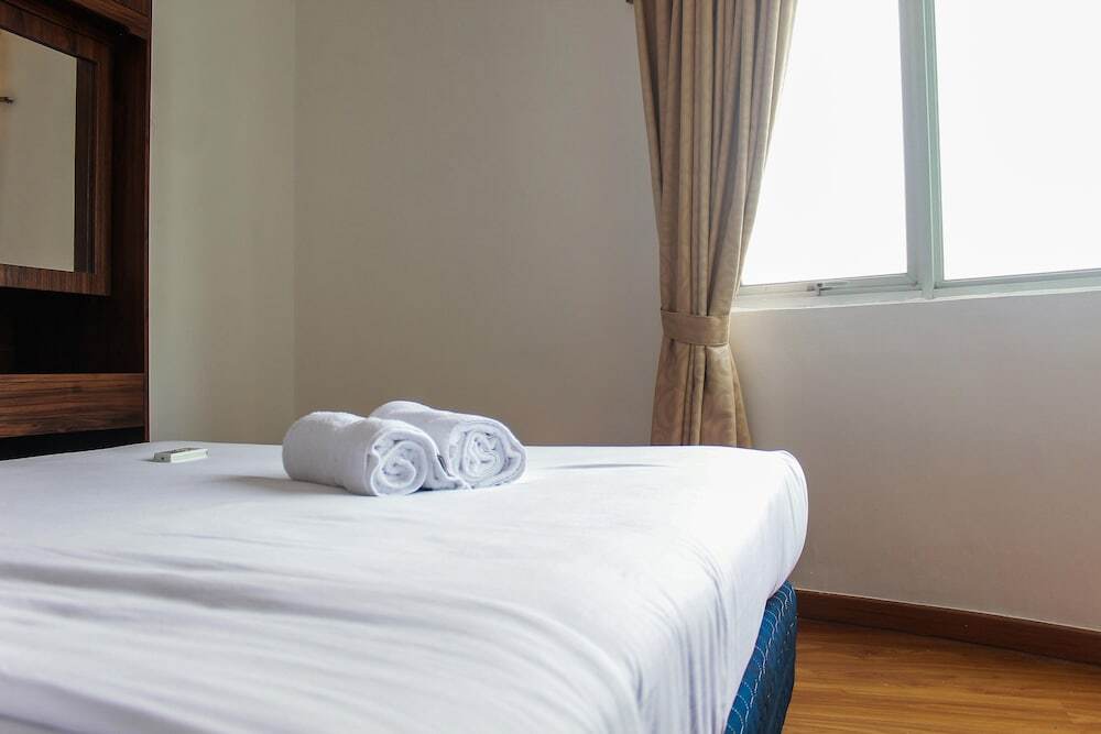 Джакарта: Stunning 2BR at Green Central City Apartment