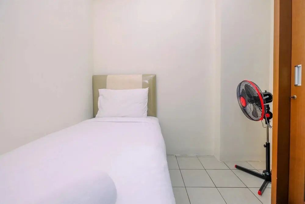 Джакарта: Comfort Green Pramuka 2BR Apartment