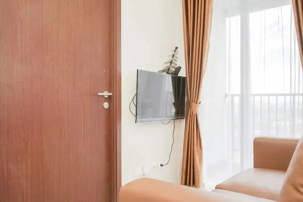 Южный Тангеранг: Comfy 2BR Apartment at Parkland Avenue