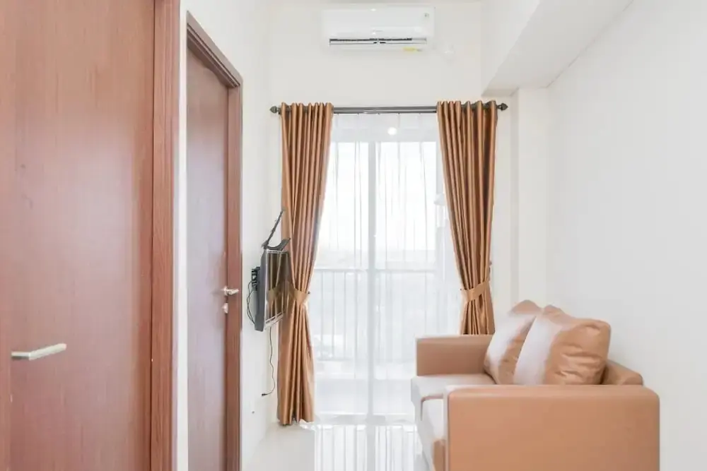 Южный Тангеранг: Comfy 2BR Apartment at Parkland Avenue
