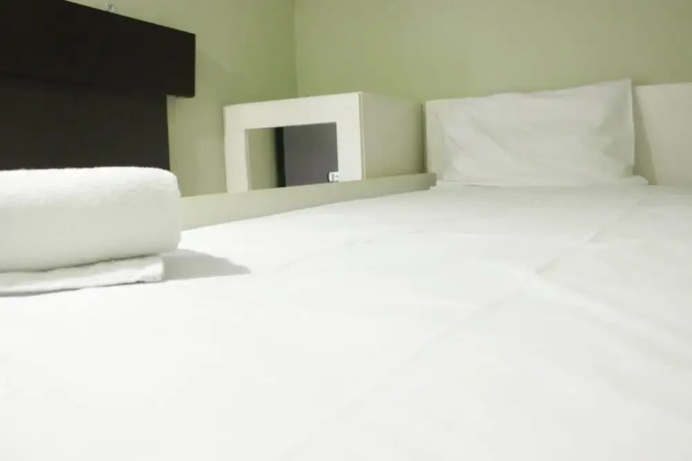 Бандунг: Comfortable 2BR Apartment at Grand Asia Afrika Residence near Alun Alun Bandung