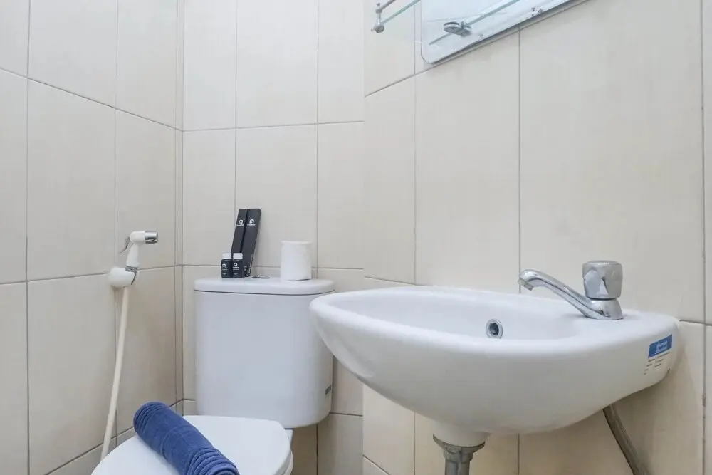 Сурабая: Best Value & Clean Studio Room Apartment at Pavilion Permata 2