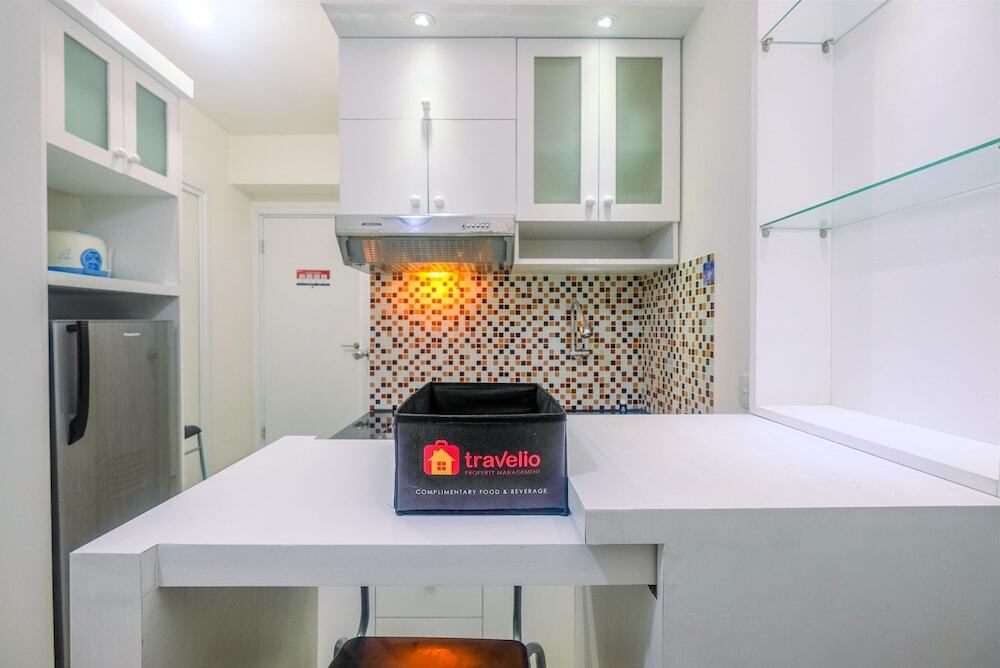 Джакарта: Relaxing 2BR at Green Pramuka Apartment