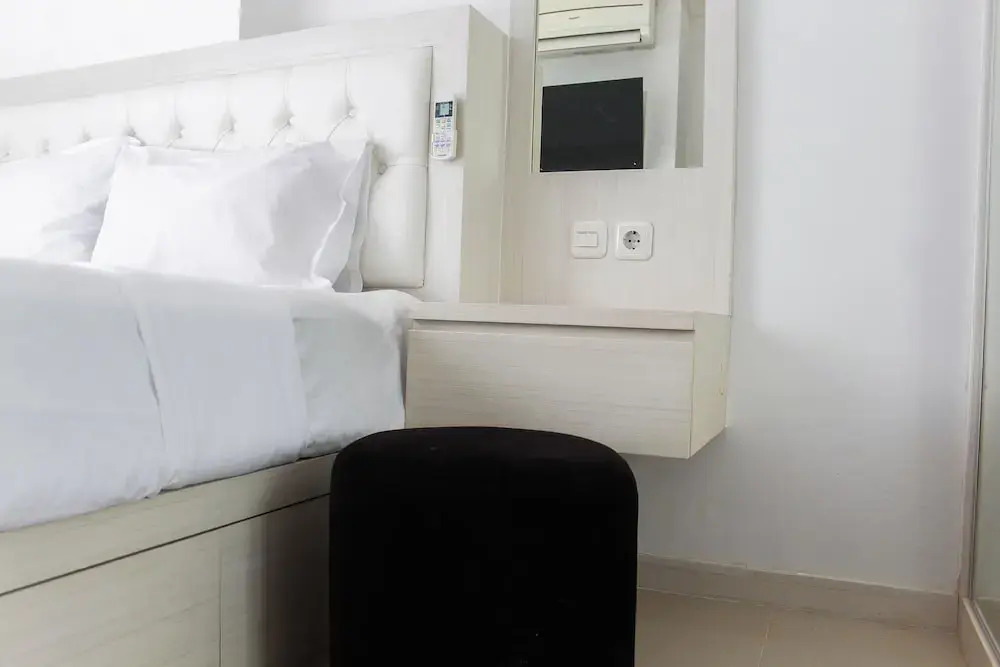 Джакарта: Comfort 2BR Bassura City Apartment near Shopping Center