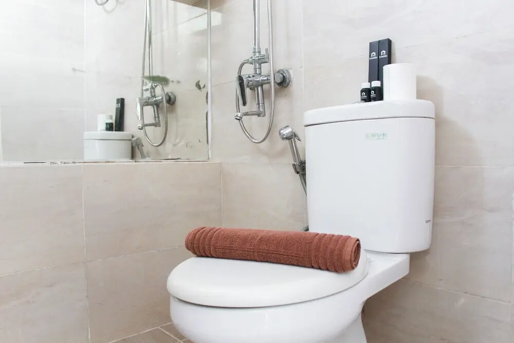 Джакарта: Comfort 2BR Bassura City Apartment near Shopping Center
