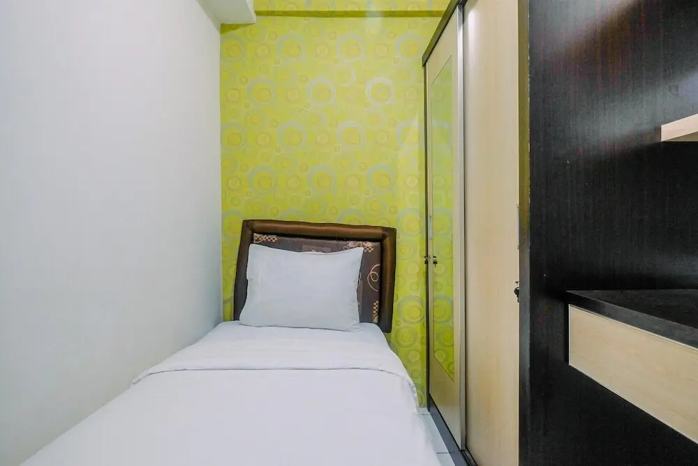 Джакарта: Homey 2BR with City View Pancoran Riverside Apartment