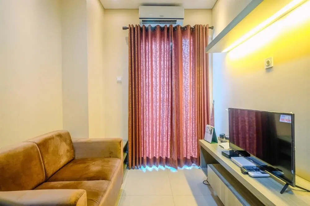 Джакарта: Fully Furnished Apartment with Comfortable Design 1BR Woodland Park Residence