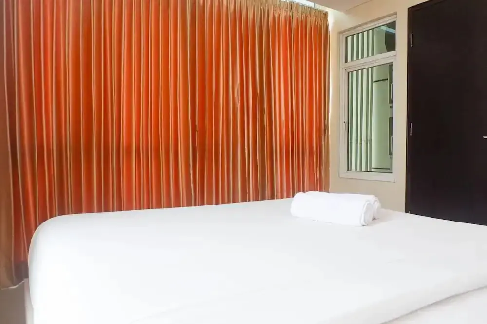 Сурабая: Best View & Strategic 2BR Apartment at Tamansari Papilio
