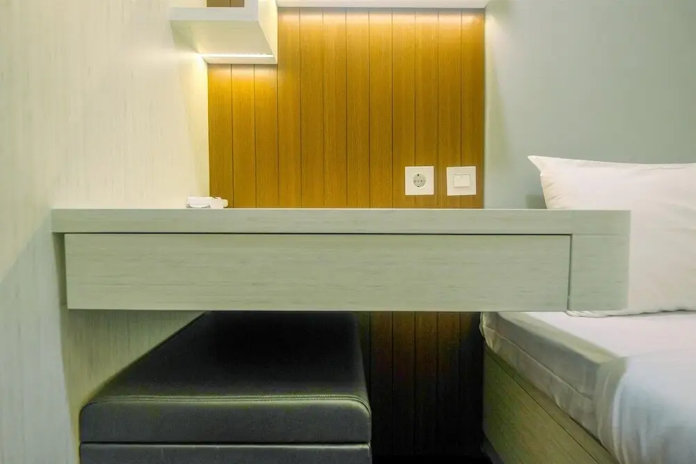 Сибату: New Furnished and Minimalist 2BR + 1 Office Room at Meikarta Apartment