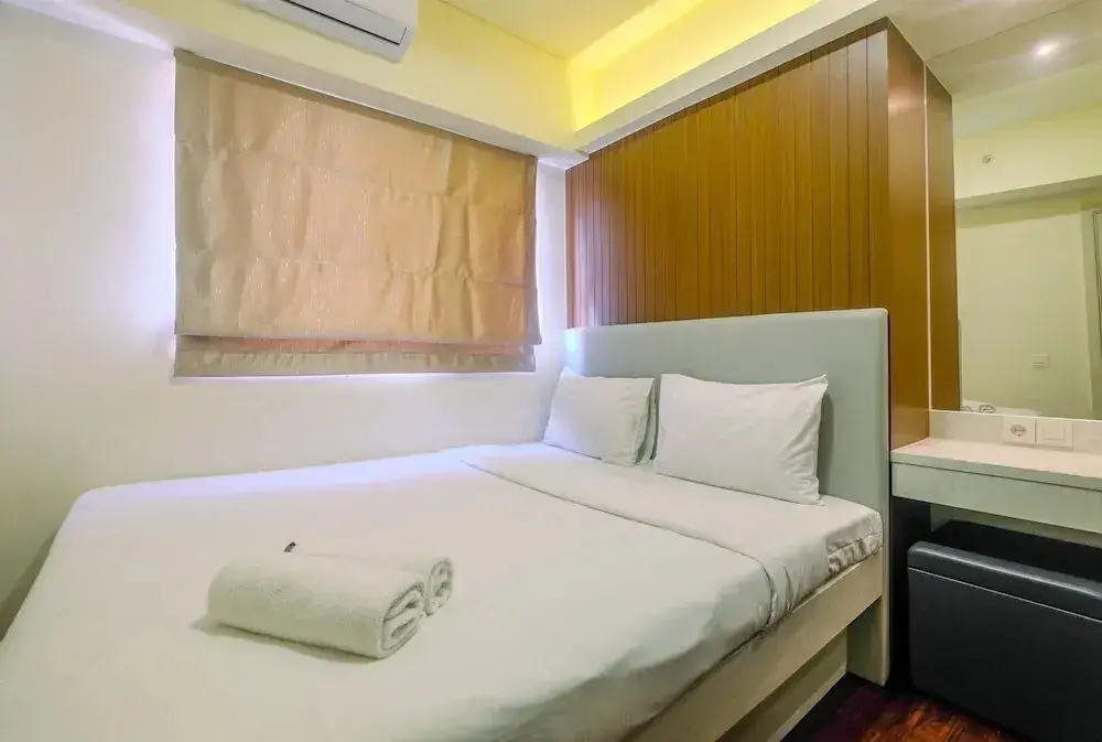Сибату: New Furnished and Minimalist 2BR + 1 Office Room at Meikarta Apartment