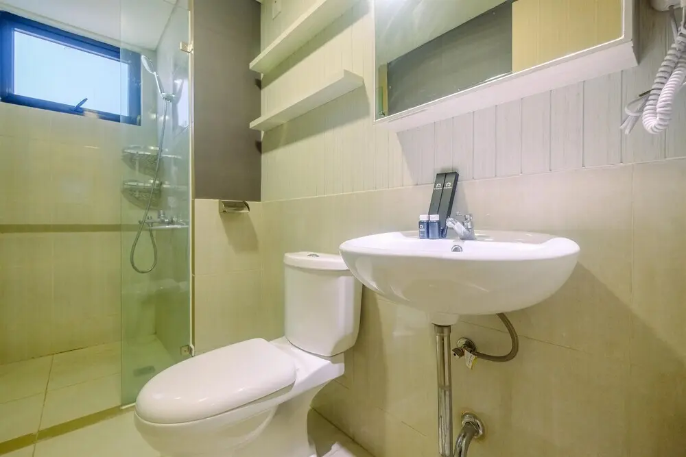 Сибату: New Furnished and Minimalist 2BR + 1 Office Room at Meikarta Apartment