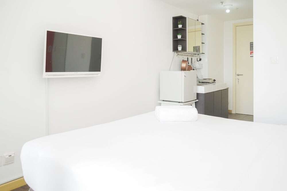 Great Choice Studio Apartment At M-Town Residence — фото 1