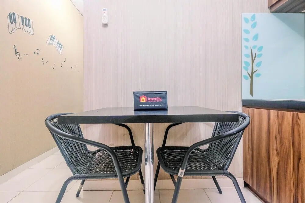 Джакарта: Good Choice Studio Nifarro Park Apartment