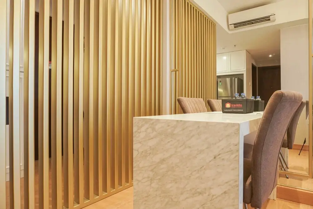 Джакарта: Brand New and Luxury 1BR at West Vista Apartment