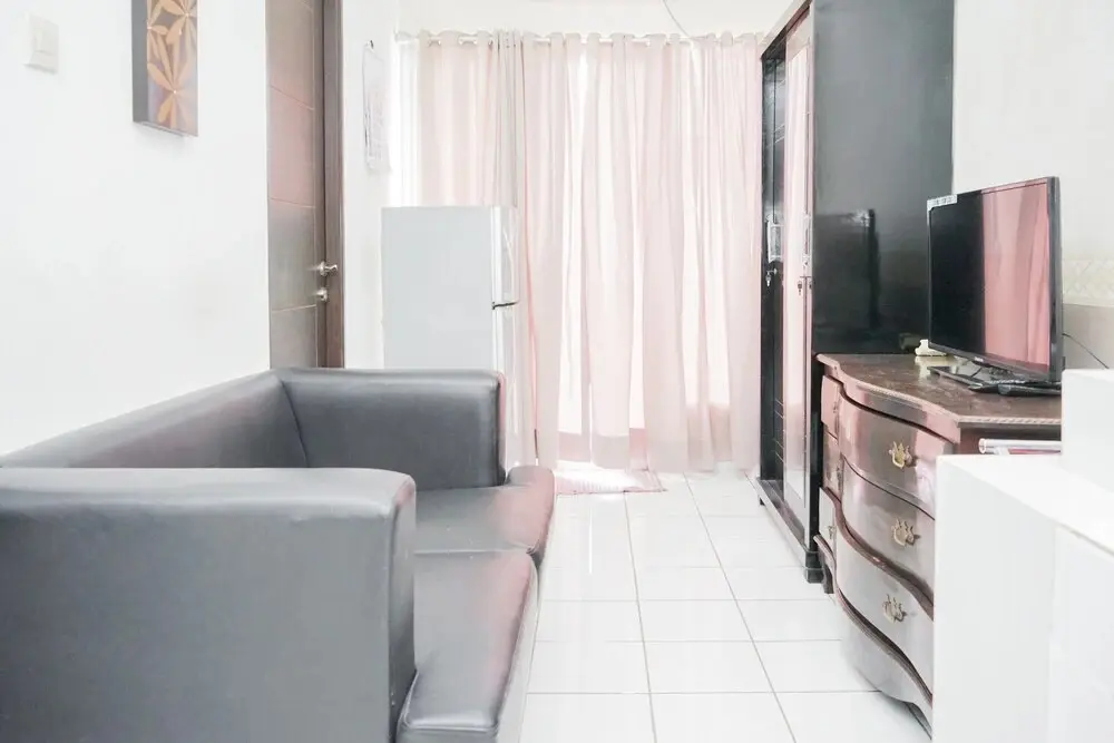 Южный Тангеранг: Delightful 2BR at Sky View Apartment Serpong near BSD