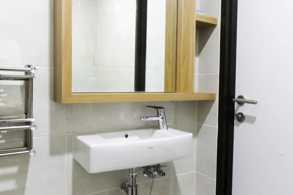Чикаранг: Cozy and Comfortable Studio (No Kitchen) Apartment at Mustika Golf Residence