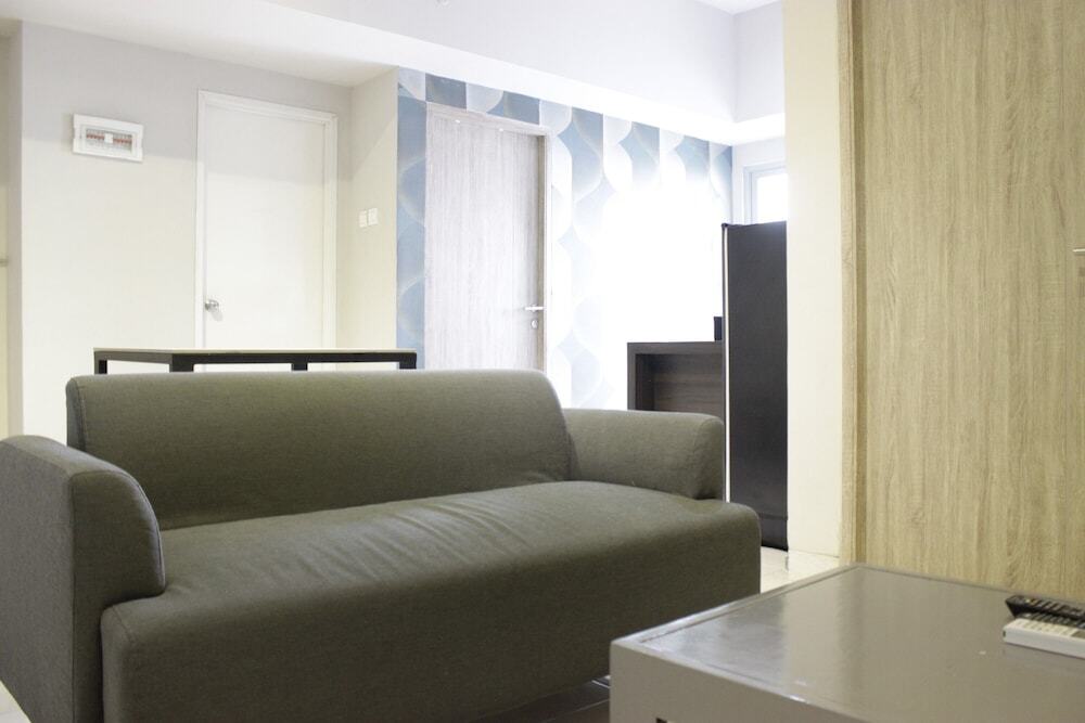 Бандунг: Spacious 2BR Apartment at Newton Residence near Toll Buah Batu