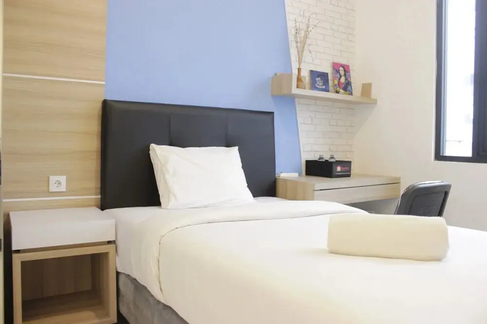 Бандунг: Minimalist Studio Semi Apartment at The Lodge Paskal near BINUS University