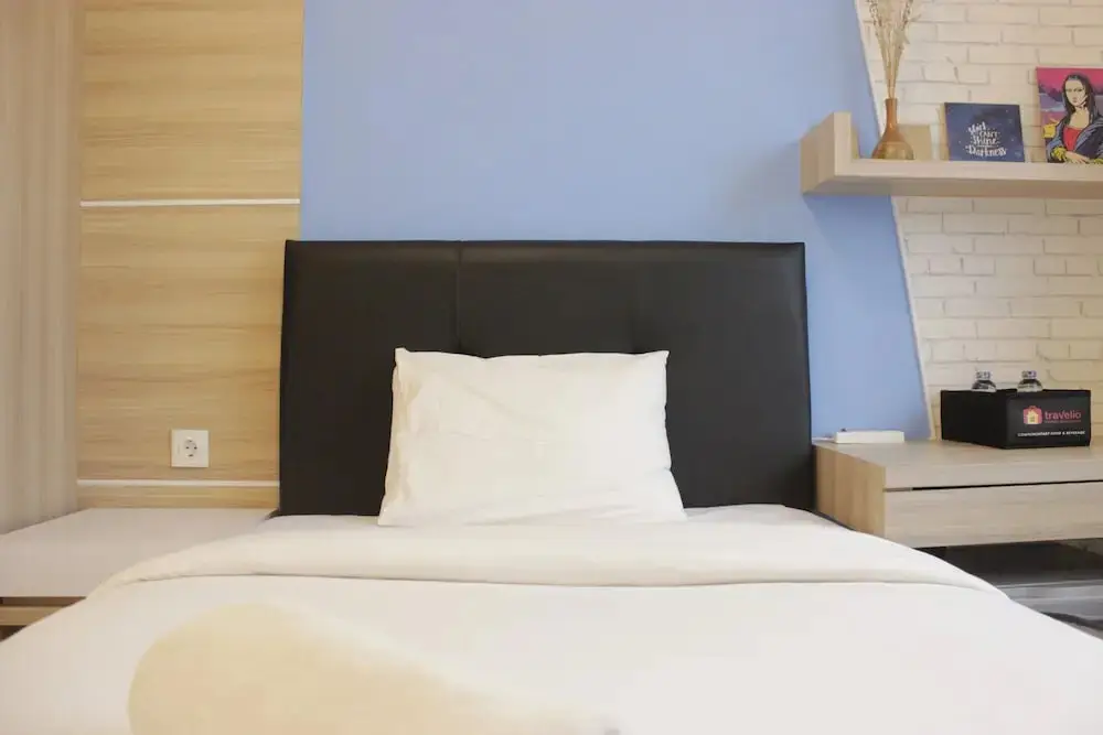 Бандунг: Minimalist Studio Semi Apartment at The Lodge Paskal near BINUS University