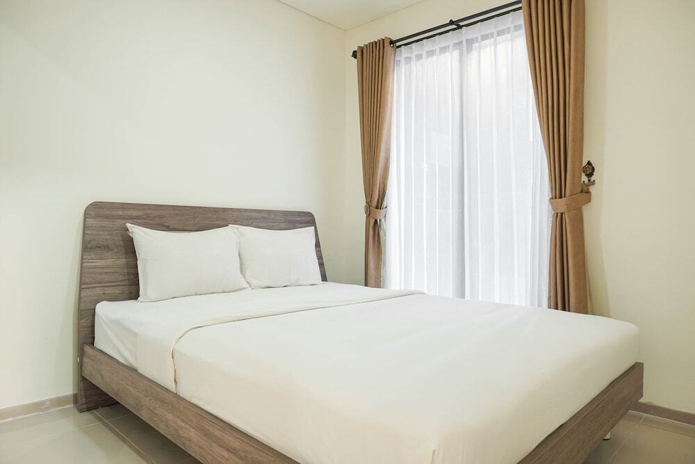 Сибату: Great Choice 2BR at Meikarta Apartment