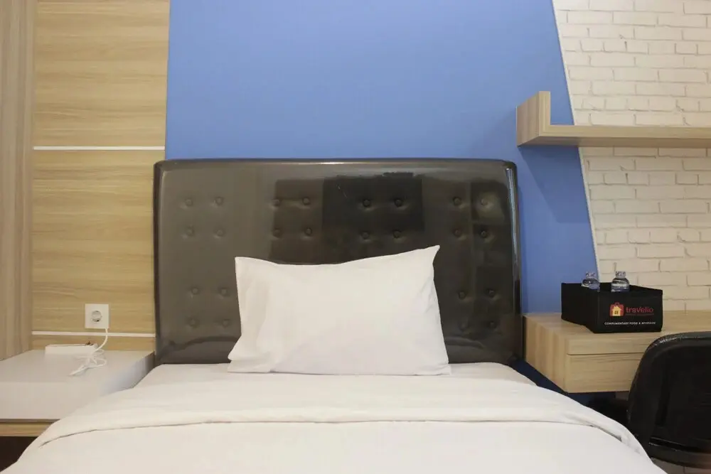 Бандунг: Pleasant Studio Semi Apartment at The Lodge Paskal near BINUS University