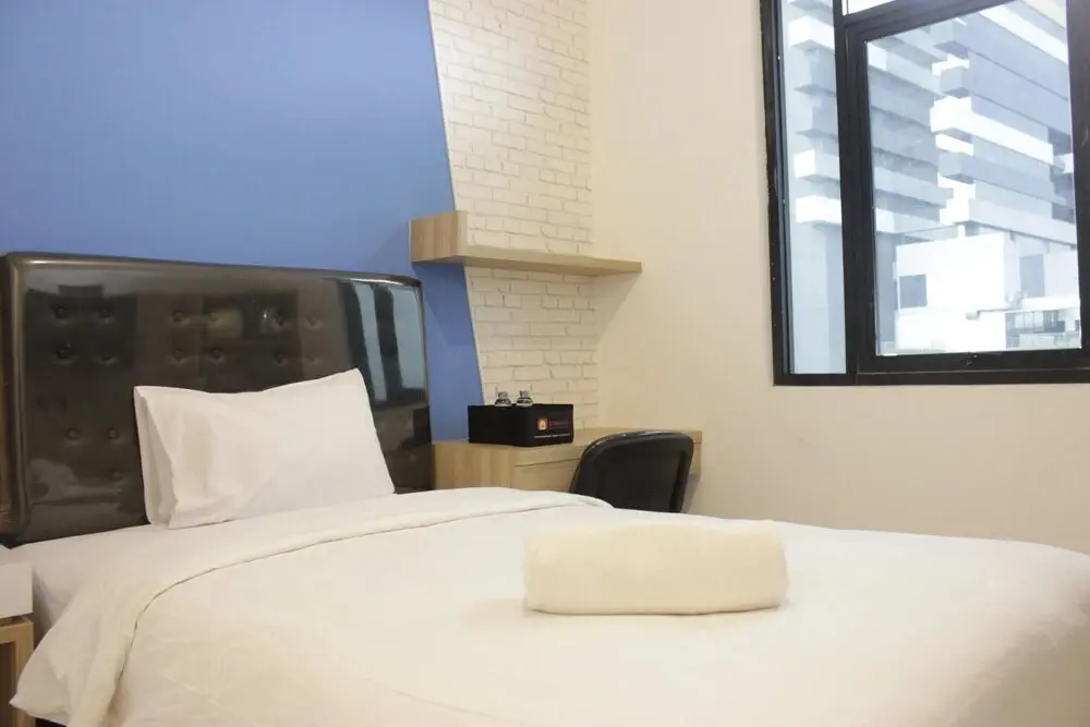 Бандунг: Pleasant Studio Semi Apartment at The Lodge Paskal near BINUS University