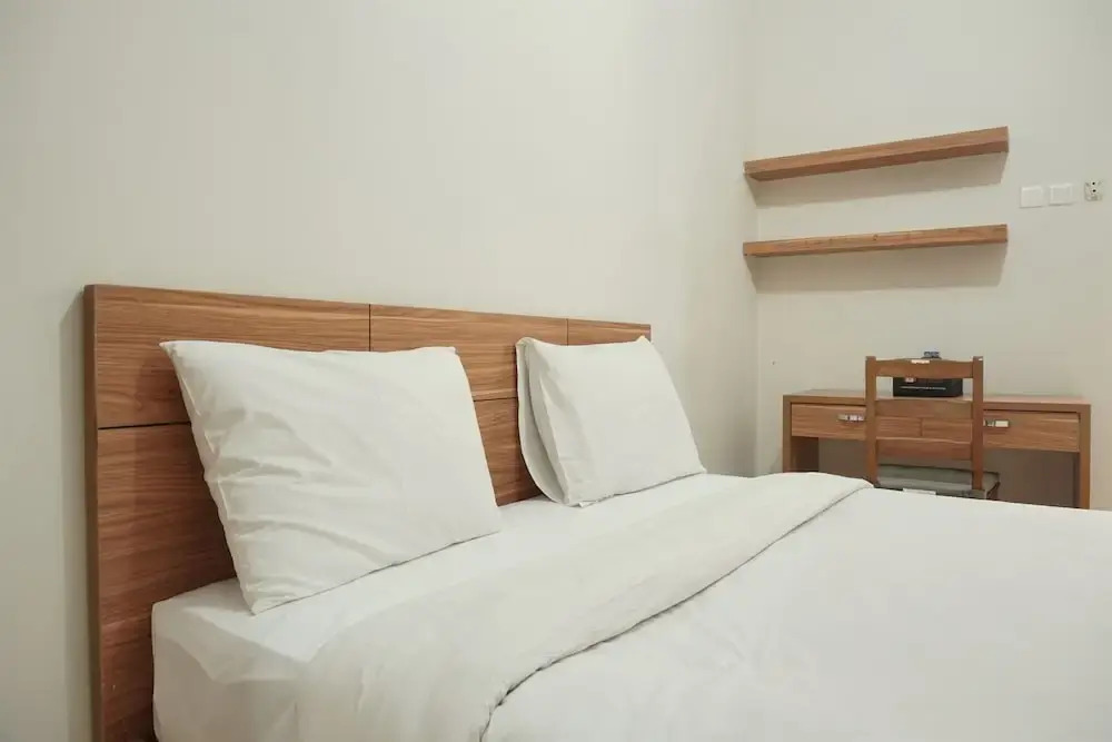 Депок: Cozy and Strategic Place Studio at Margonda Residence 4 Apartment