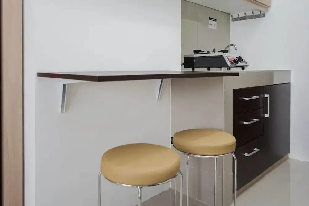 Южный Тангеранг: Contemporary Studio at Baileys Apartment