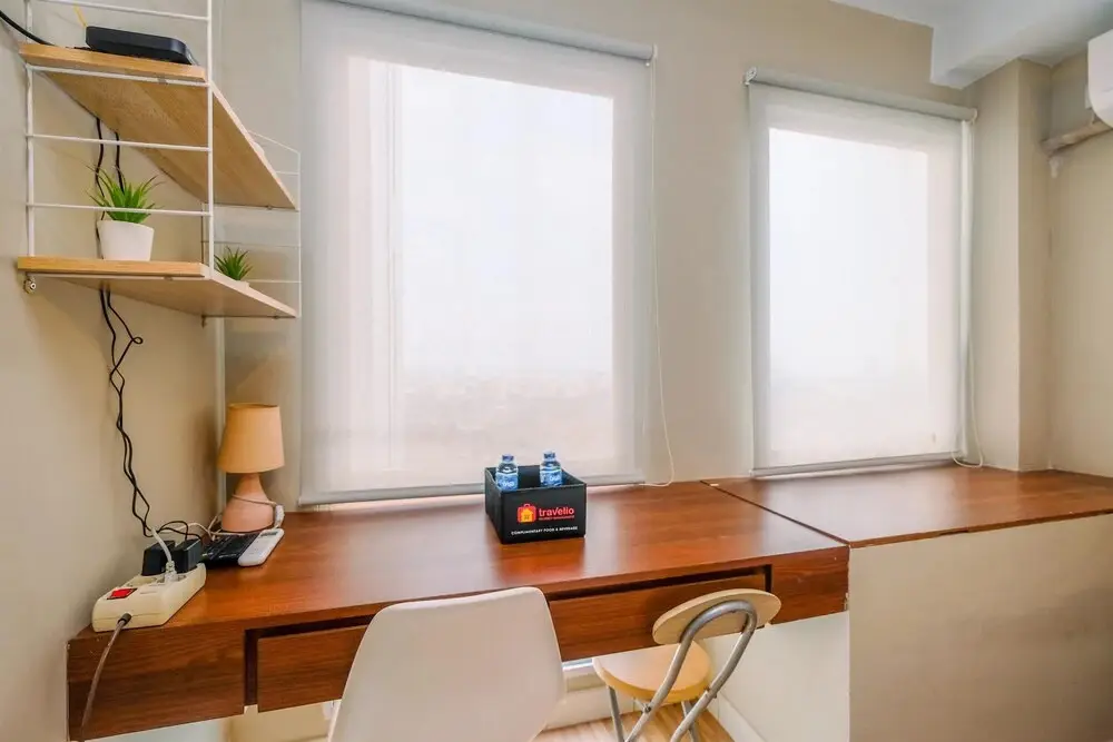 Бекаси: Modern and Compact Studio at Patraland Urbano Apartment