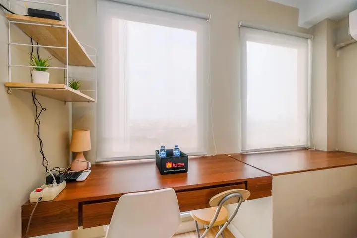 Бекаси: Modern and Compact Studio at Patraland Urbano Apartment